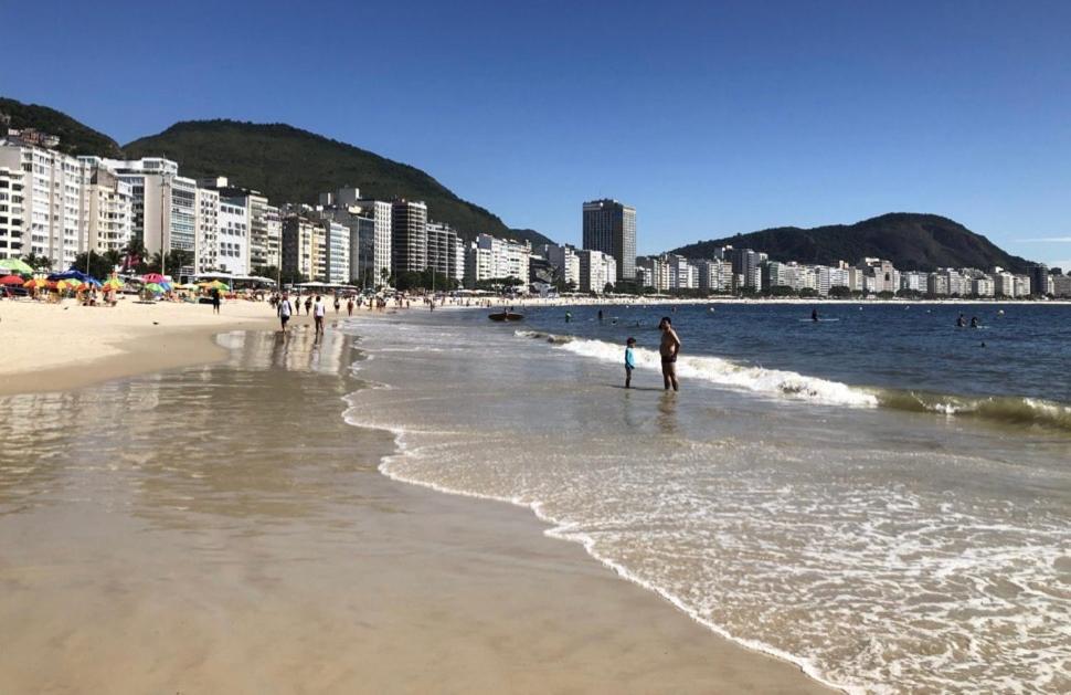 Hébergement de vacances Ao Lado Do Mar Luxo In Copacabana *